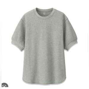 Uniqlo Gray Waffle T-Shirt